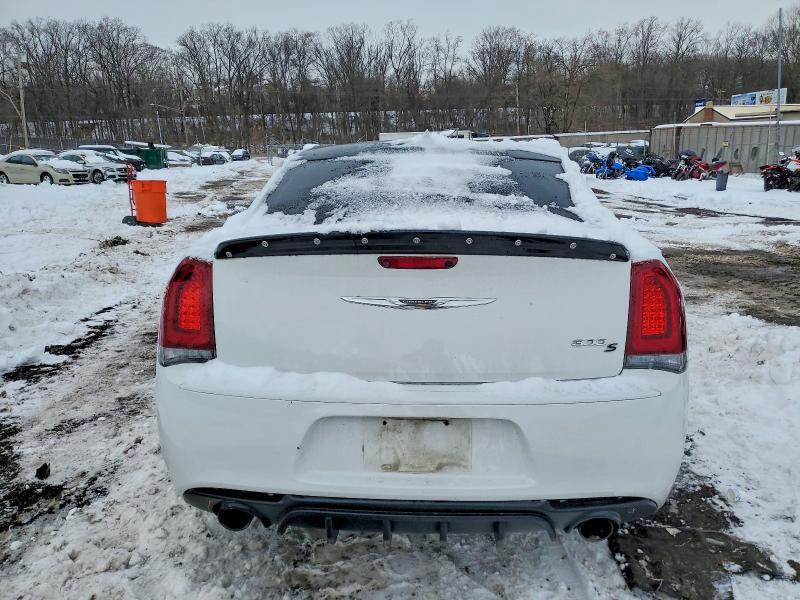 2019 Chrysler 300 მანქანა იყიდება აუქციონზე, vin: 2C3CCABT4KH704870, აუქციონის ნომერი: 74044245