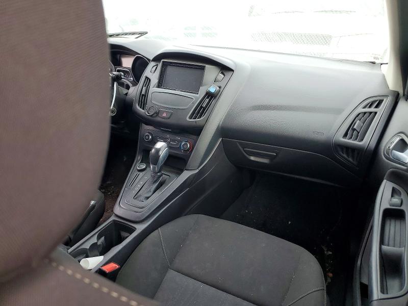 2015 Ford Focus Se მანქანა იყიდება აუქციონზე, vin: 1FADP3K28FL244893, აუქციონის ნომერი: 74271145