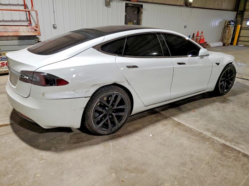 Продажа на аукционе авто 2018 Tesla Model S, vin: 5YJSA1E23JF274091, номер лота: 99006595