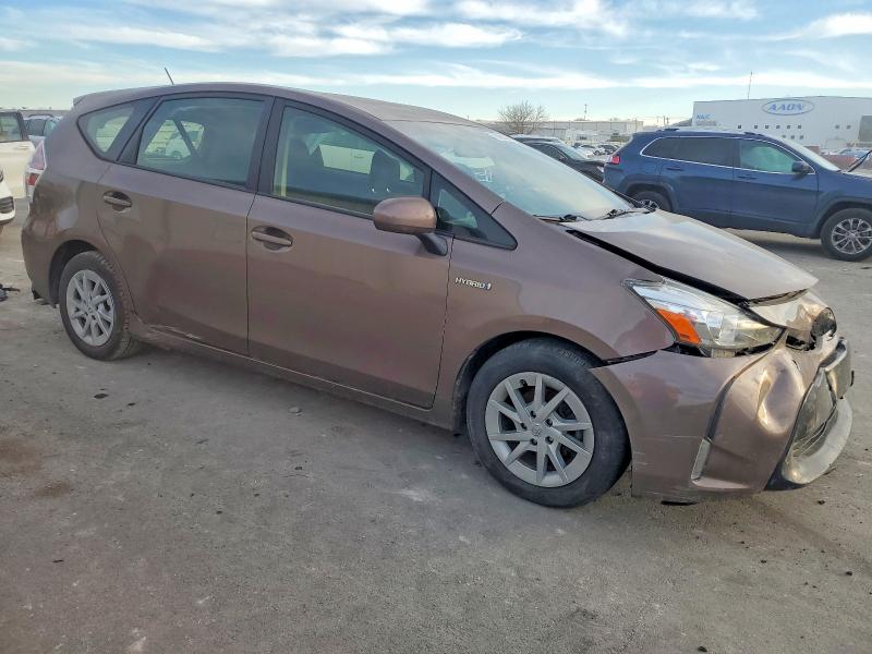 Продаж на аукціоні авто 2015 Toyota Prius V, vin: JTDZN3EU8FJ022045, номер лоту: 73039055