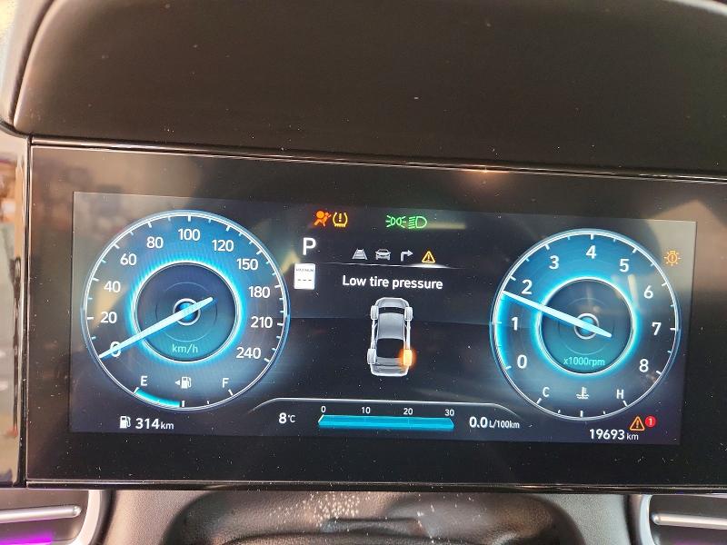 2025 Hyundai Elantra Preferred 4d მანქანა იყიდება აუქციონზე, vin: KMHLM4DG9SU905845, აუქციონის ნომერი: 74327025