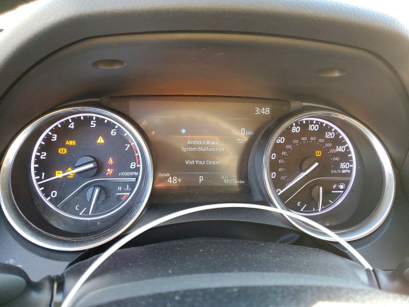 74233615 :رقم المزاد ، 4T1C11BK7LU018650 vin ، 2020 Toyota Camry مزاد بيع