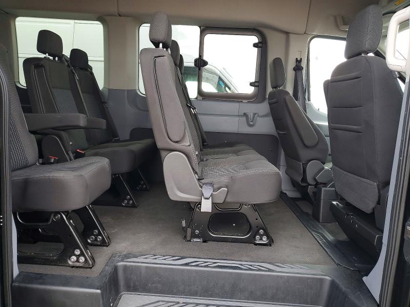 99294865 :رقم المزاد ، 1FBVU4XG9HKA76115 vin ، 2017 Ford Transit T- مزاد بيع