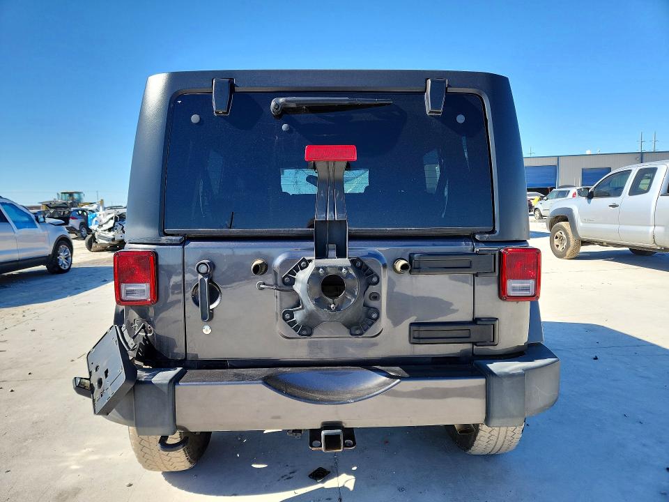 74890565 :رقم المزاد ، 1C4BJWEG6HL583280 vin ، 2017 Jeep Wrangler Unlimited مزاد بيع