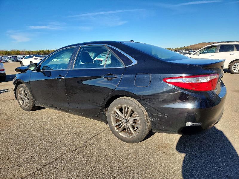 99384735 :رقم المزاد ، 4T1BF1FK2GU553396 vin ، 2016 Toyota Camry مزاد بيع