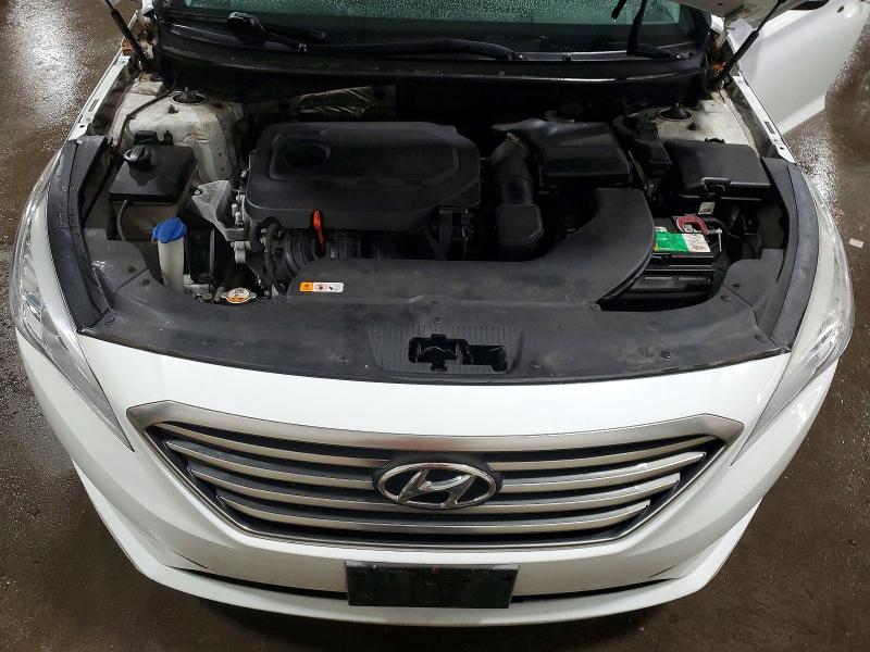 2015 Hyundai Sonata Se მანქანა იყიდება აუქციონზე, vin: 5NPE24AFXFH004417, აუქციონის ნომერი: 74700775