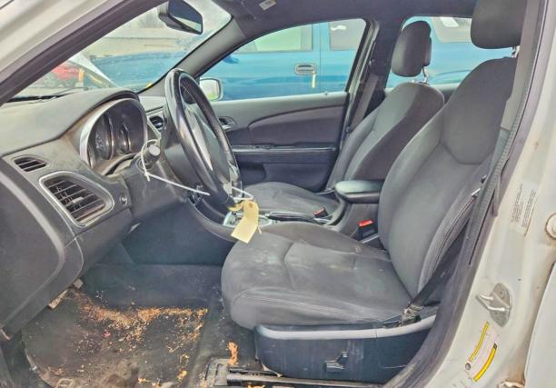 2013 Chrysler 200 მანქანა იყიდება აუქციონზე, vin: 1C3CCBBB8DN652926, აუქციონის ნომერი: 99267395