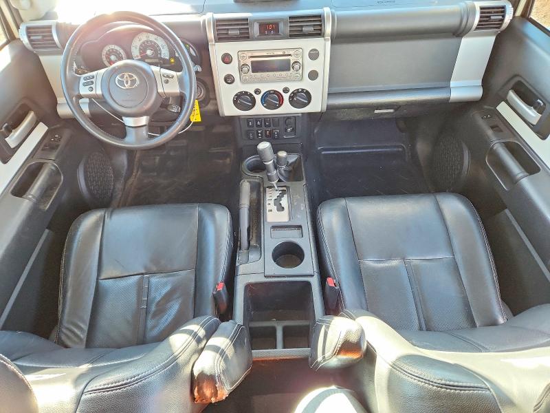 Продаж на аукціоні авто 2012 Toyota Fj Cruiser, vin: JTEBU4BF7CK123823, номер лоту: 98318055