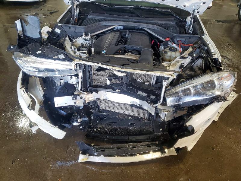 2018 Bmw X5 მანქანა იყიდება აუქციონზე, vin: 5UXKR0C55J0X92300, აუქციონის ნომერი: 75292435