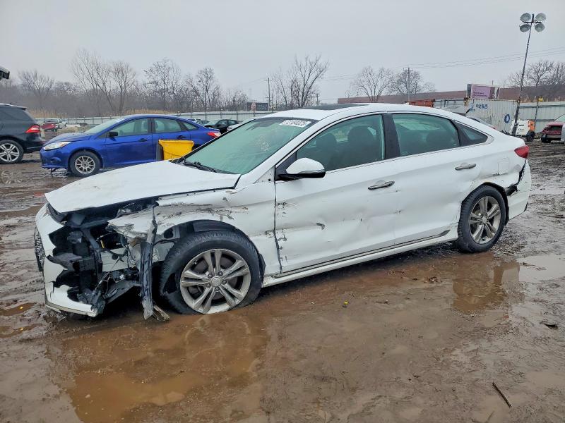 Auction sale of the 2019 Hyundai Sonata, vin: 5NPE34AF9KH770131, lot number: 72184025