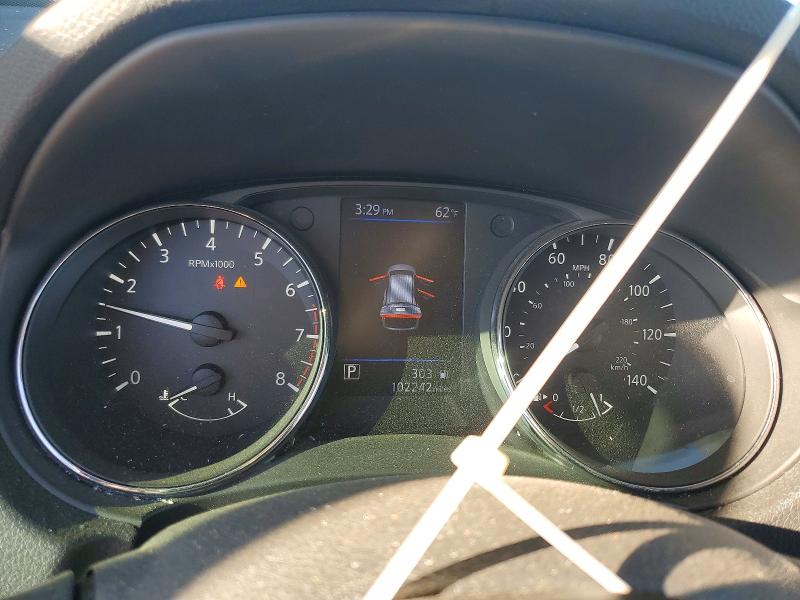 Продажа на аукционе авто 2018 Nissan Rogue, vin: 5N1AT2MTXJC827950, номер лота: 72820685
