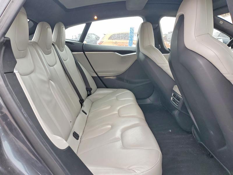 2016 Tesla Model S მანქანა იყიდება აუქციონზე, vin: 5YJSA1E25GF123844, აუქციონის ნომერი: 73170865