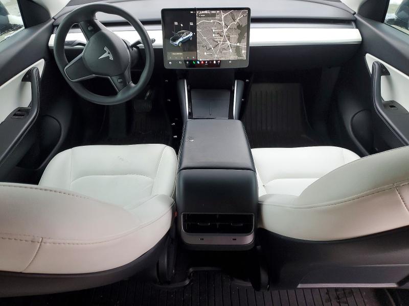 74821045 :رقم المزاد ، 5YJYGDEE8MF085123 vin ، 2021 Tesla Model Y مزاد بيع