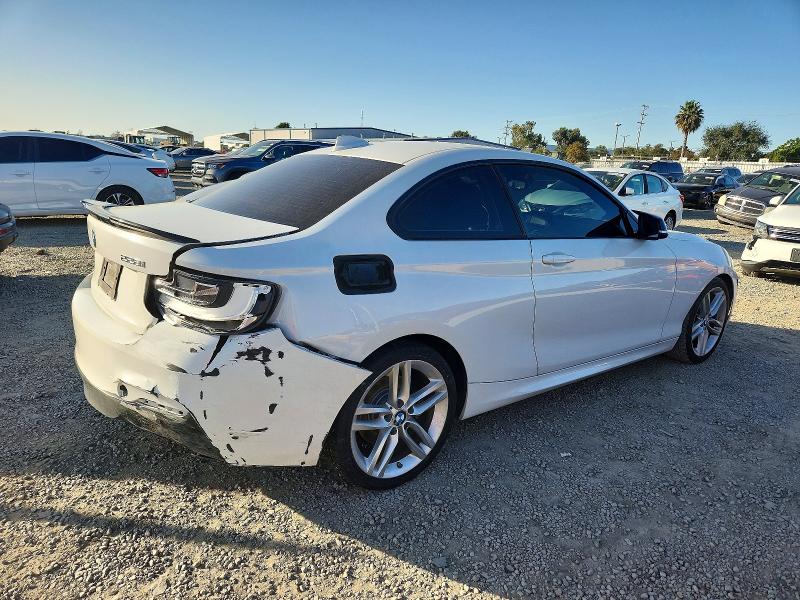 2015 Bmw 228 მანქანა იყიდება აუქციონზე, vin: WBA1F9C53FVW98465, აუქციონის ნომერი: 74710385