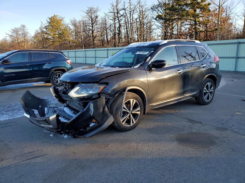 Auction sale of the 2017 Nissan Rogue, vin: JN8AT2MV4HW264204, lot number: 74015925
