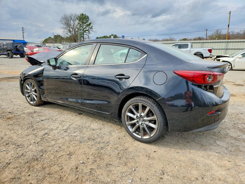 2018 Mazda 3 მანქანა იყიდება აუქციონზე, vin: 3MZBN1V31JM273561, აუქციონის ნომერი: 99629875