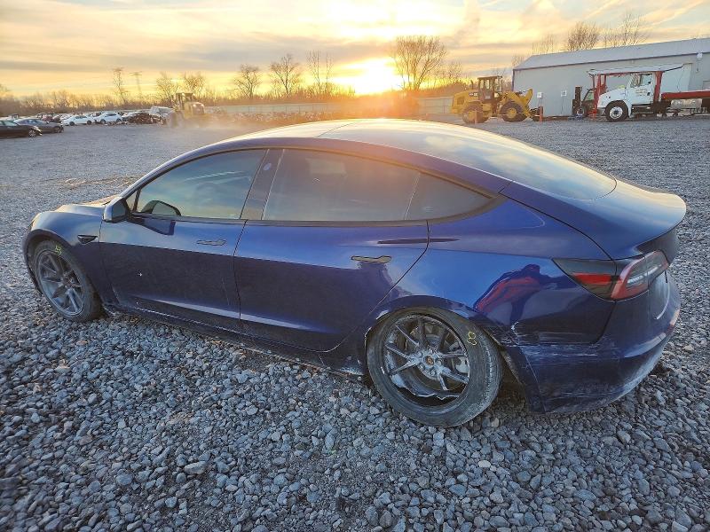 73628045 :رقم المزاد ، 5YJ3E1EB2NF113584 vin ، 2022 Tesla Model 3 مزاد بيع