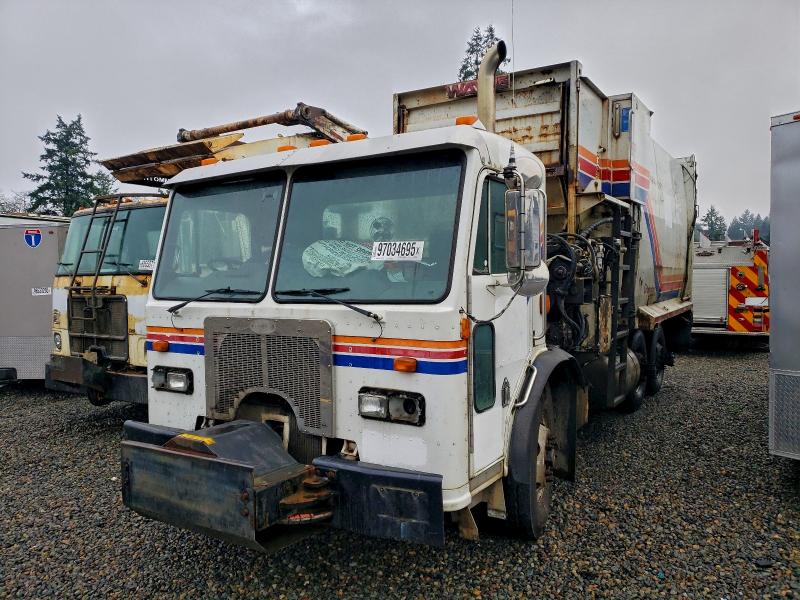 2006 Peterbilt 320 მანქანა იყიდება აუქციონზე, vin: 1NPZLD9X46D716710, აუქციონის ნომერი: 97034695