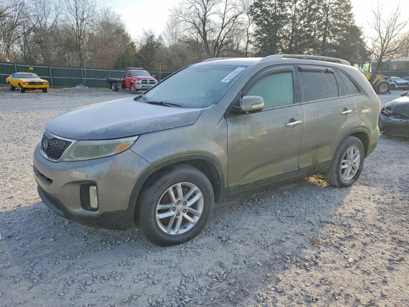 2014 Kia Sorento მანქანა იყიდება აუქციონზე, vin: 5XYKT4A67EG492800, აუქციონის ნომერი: 73967475