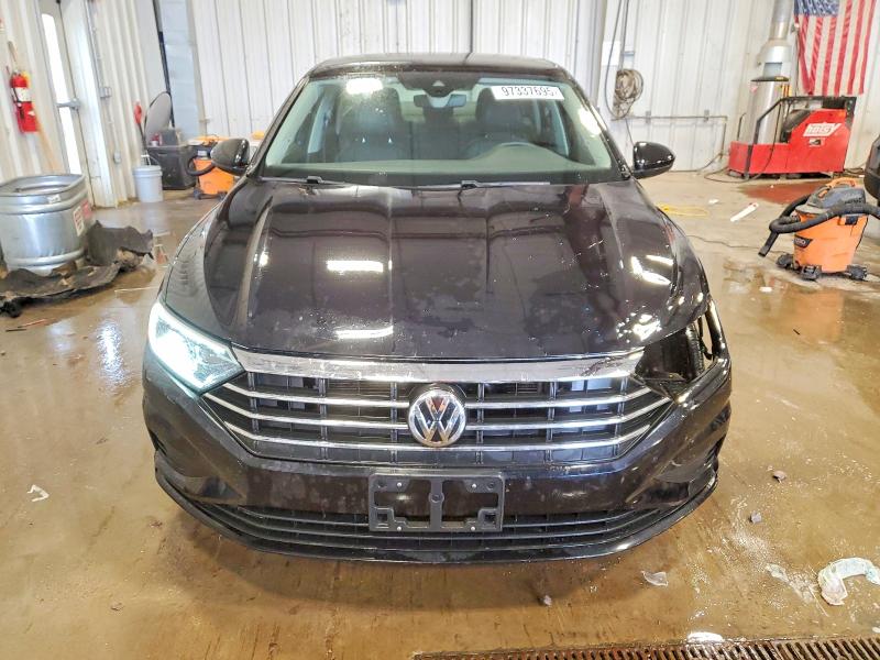 Продажа на аукционе авто 2020 Volkswagen Jetta, vin: 3VWE57BU0LM088840, номер лота: 97337695
