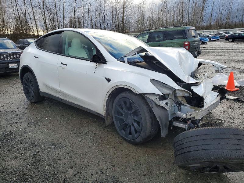 Продажа на аукционе авто 2022 Tesla Model Y, vin: 7SAYGDEE3NF360918, номер лота: 98782205