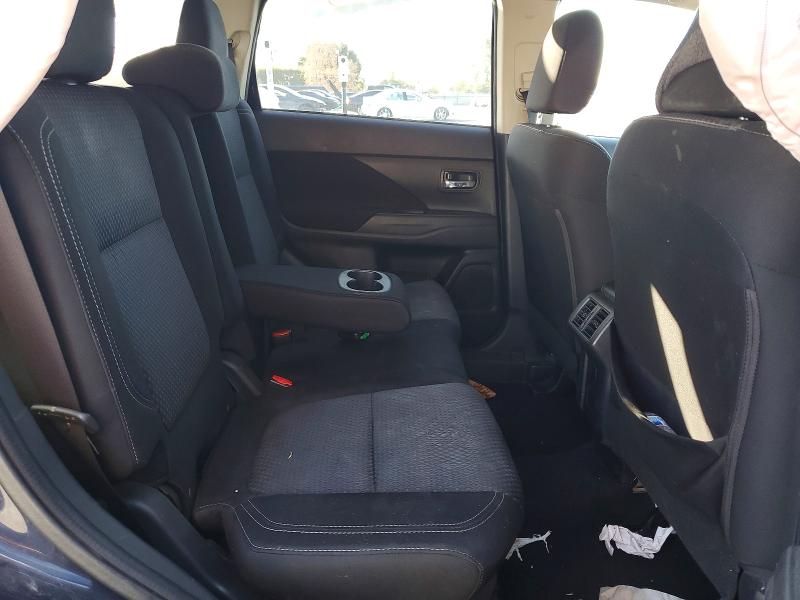 2019 Mitsubishi Outlander მანქანა იყიდება აუქციონზე, vin: JA4AD2A36KJ000640, აუქციონის ნომერი: 75354135