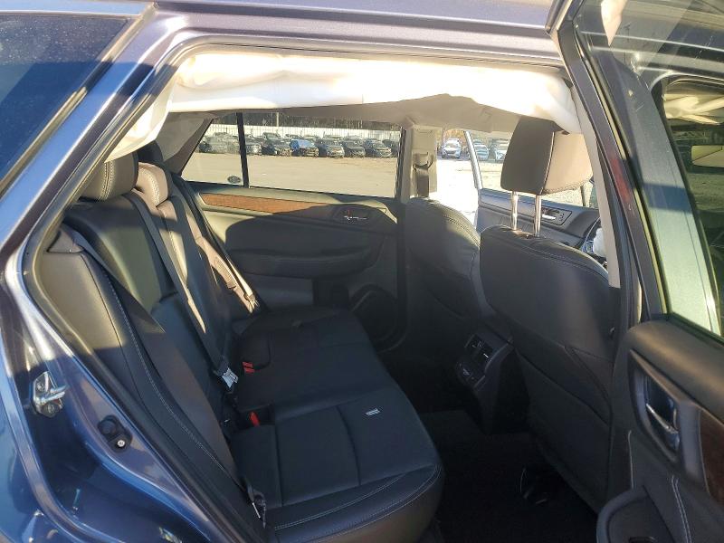 73598385 :رقم المزاد ، 4S4BSANC4J3201620 vin ، 2018 Subaru Outback مزاد بيع