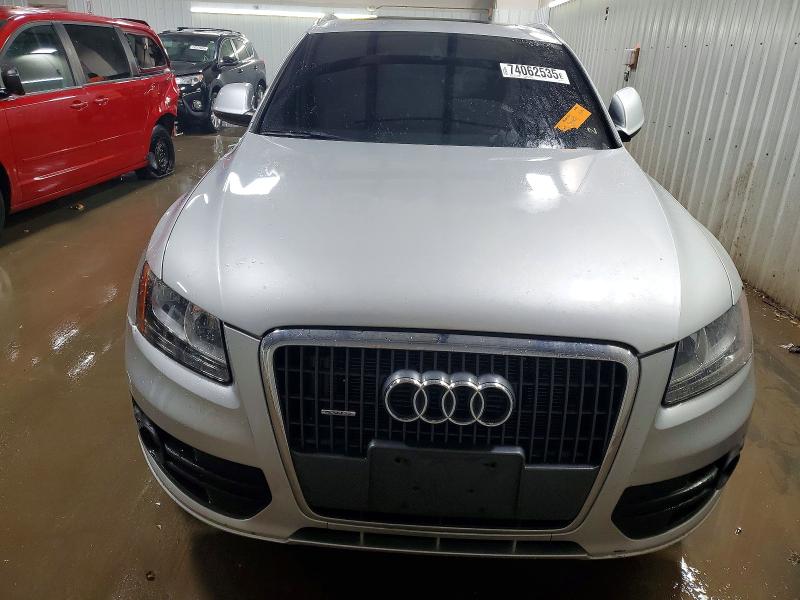 74062535 :رقم المزاد ، WA1CFAFP6BA037017 vin ، 2011 Audi Q5 مزاد بيع