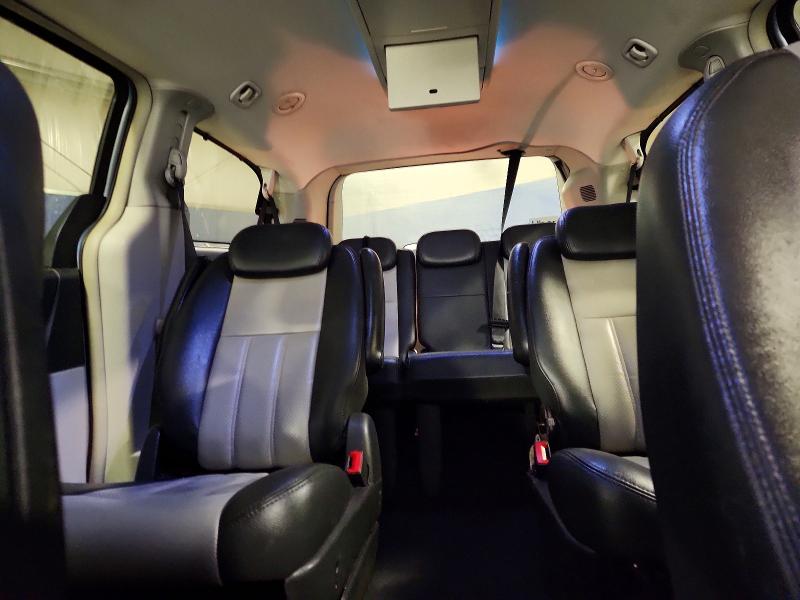 Продажа на аукционе авто 2010 Chrysler Town & Country, vin: 2A4RR5D17AR299792, номер лота: 73307035