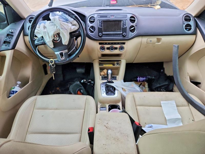 2013 Volkswagen Tiguan მანქანა იყიდება აუქციონზე, vin: WVGBV7AX8DW546574, აუქციონის ნომერი: 75293595