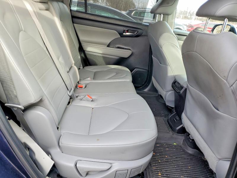 Aukcja sprzedaży 2022 Toyota Highlander, vin: 5TDGZRBHXNS582446, numer aukcji: 98155215