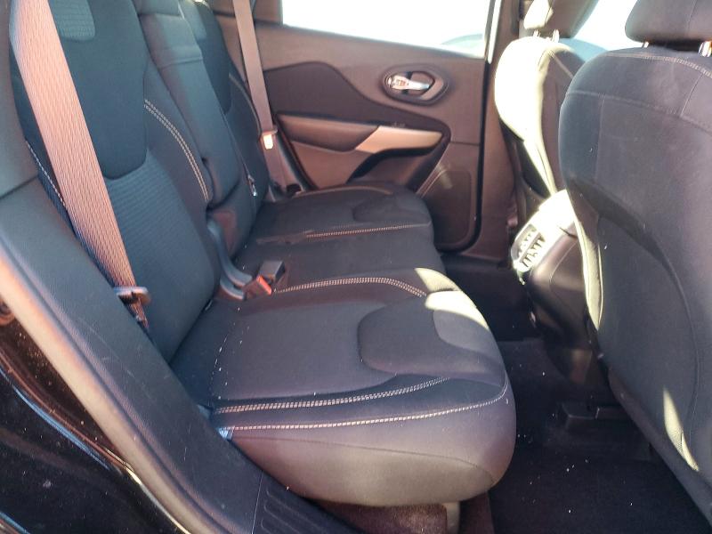 77776025 :رقم المزاد ، 1C4PJLCB1HW613523 vin ، 2017 Jeep Cherokee L مزاد بيع