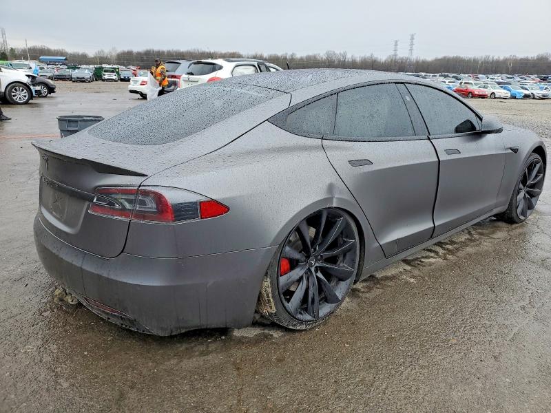 2019 Tesla Model S მანქანა იყიდება აუქციონზე, vin: 5YJSA1E22KF305140, აუქციონის ნომერი: 99286435