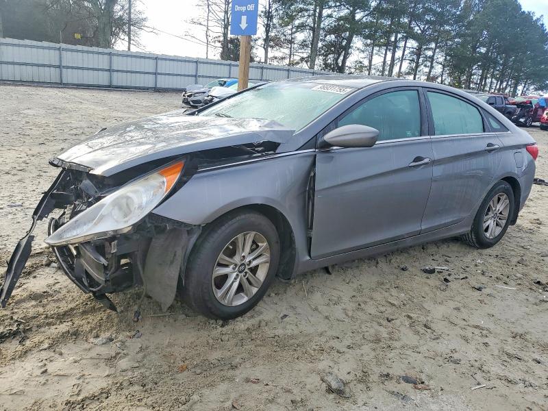 Auction sale of the 2013 Hyundai Sonata, vin: 5NPEB4AC8DH627702, lot number: 99931755