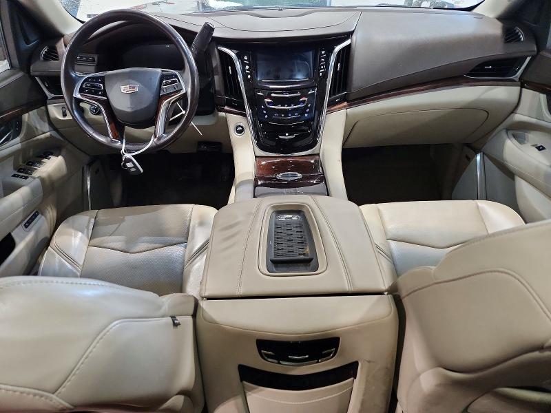 73709045 :رقم المزاد ، 1GYS4MKJ2FR690519 vin ، 2015 Cadillac Escalade مزاد بيع