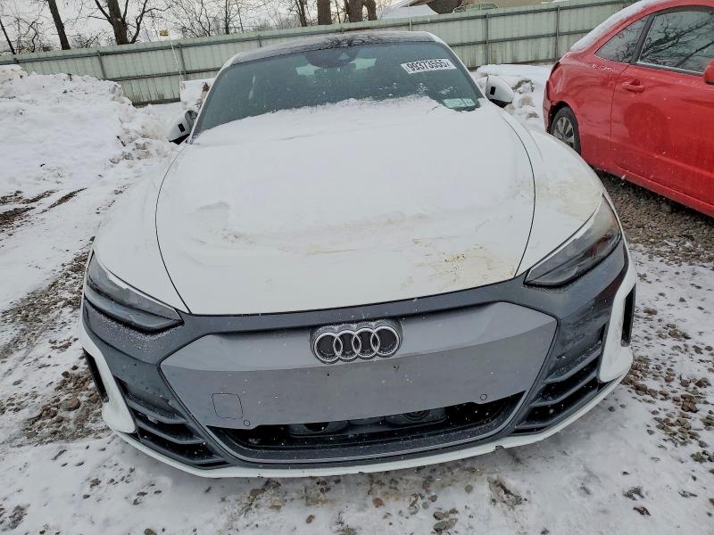 2022 Audi E-tron Gt მანქანა იყიდება აუქციონზე, vin: WAUDJBFW9N7003898, აუქციონის ნომერი: 99373555