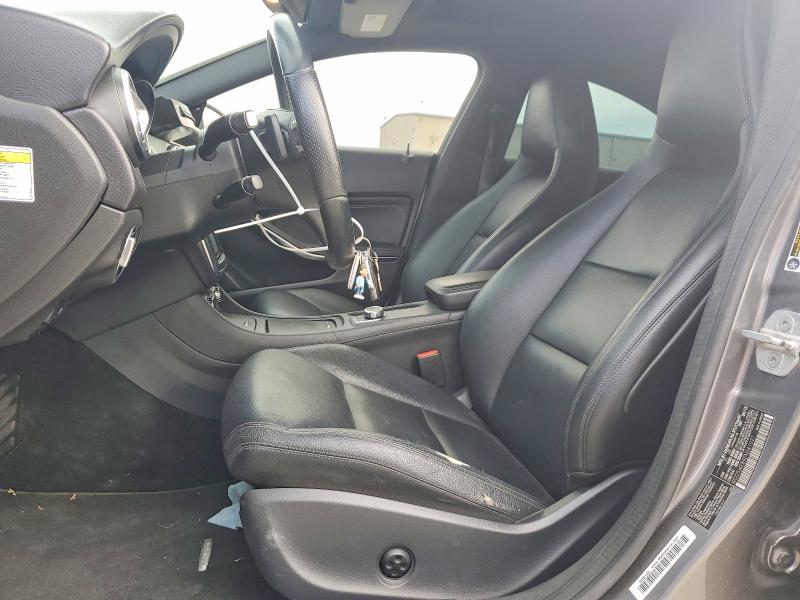 99929095 :رقم المزاد ، WDDSJ4EB4EN041027 vin ، 2014 Mercedes-benz Cla مزاد بيع