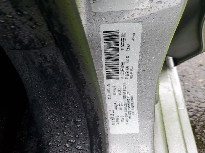 98597525 :رقم المزاد ، 1C3CCCBB2FN681833 vin ، 2015 Chrysler 200 مزاد بيع