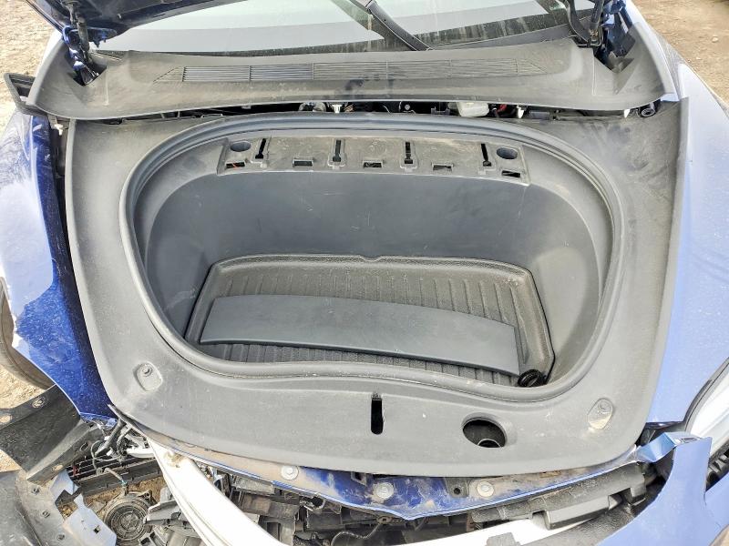 Продажа на аукционе авто 2024 Tesla Model 3, vin: 5YJ3E1EBXRF817196, номер лота: 73096865