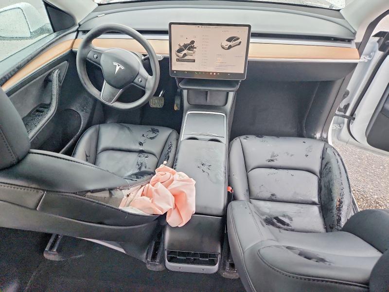 2024 Tesla Model Y მანქანა იყიდება აუქციონზე, vin: 7SAYGDEE8RF165337, აუქციონის ნომერი: 99308815