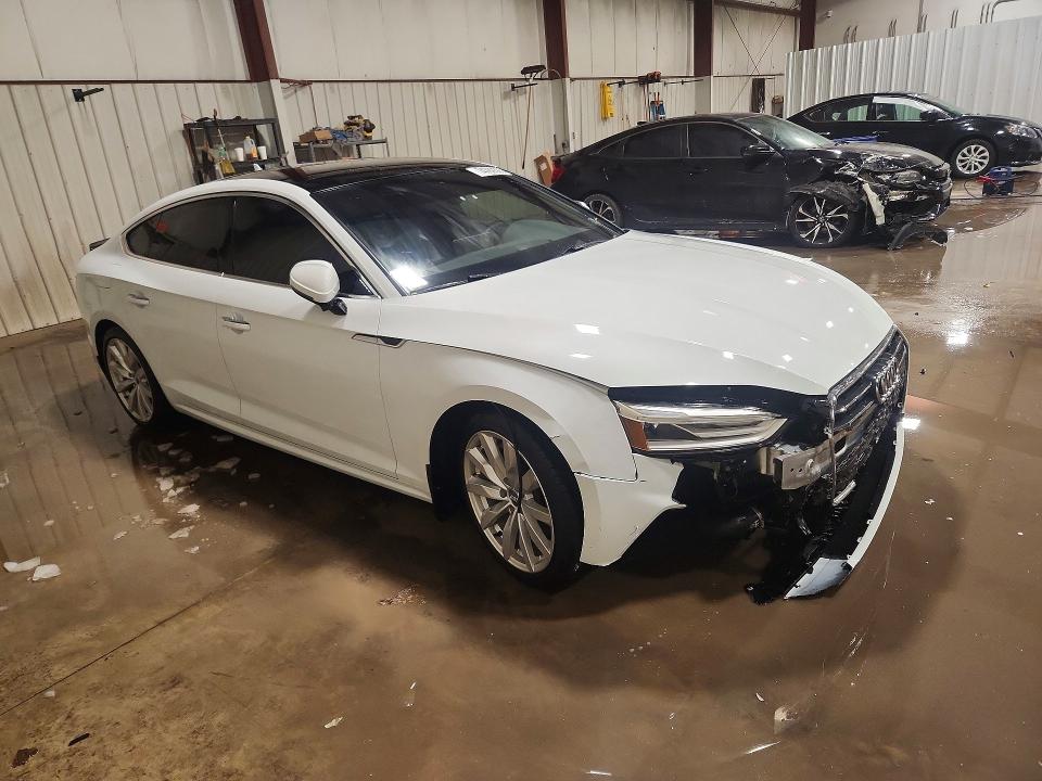 2018 Audi A5 მანქანა იყიდება აუქციონზე, vin: WAUANCF59JA136839, აუქციონის ნომერი: 74789385