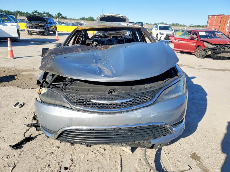 52124486 :رقم المزاد ، 1C3CCCAB0FN611877 vin ، 2015 Chrysler 200 مزاد بيع