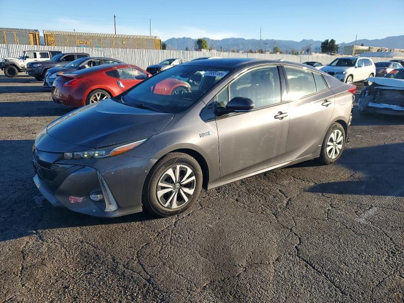 Продажа на аукционе авто 2017 Toyota Prius Prime, vin: JTDKARFP8H3001017, номер лота: 73855185