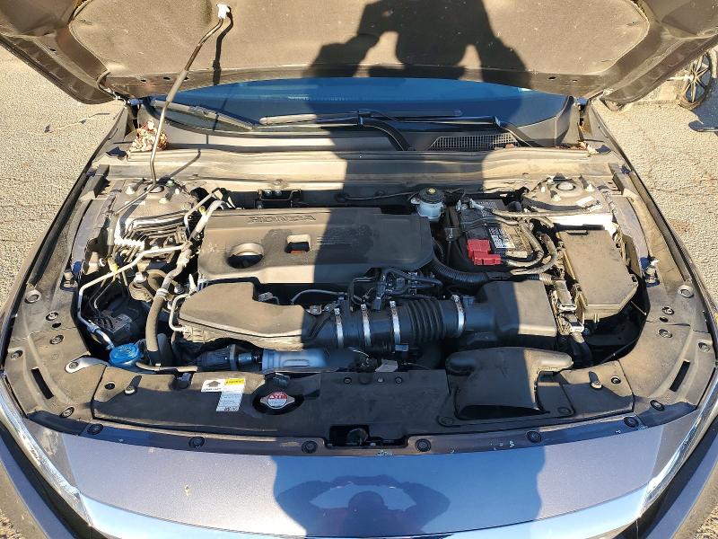 72689285 :رقم المزاد ، 1HGCV2F92NA005560 vin ، 2022 Honda Accord مزاد بيع