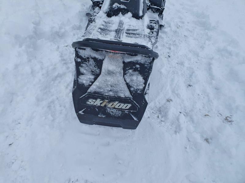 72699815 :رقم المزاد ، 2BPSUFKB3KV000010 vin ، 2019 Ski Doo Renegade مزاد بيع