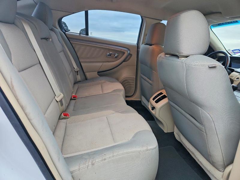 Продажа на аукционе авто 2015 Ford Taurus, vin: 1FAHP2E82FG192245, номер лота: 73874425