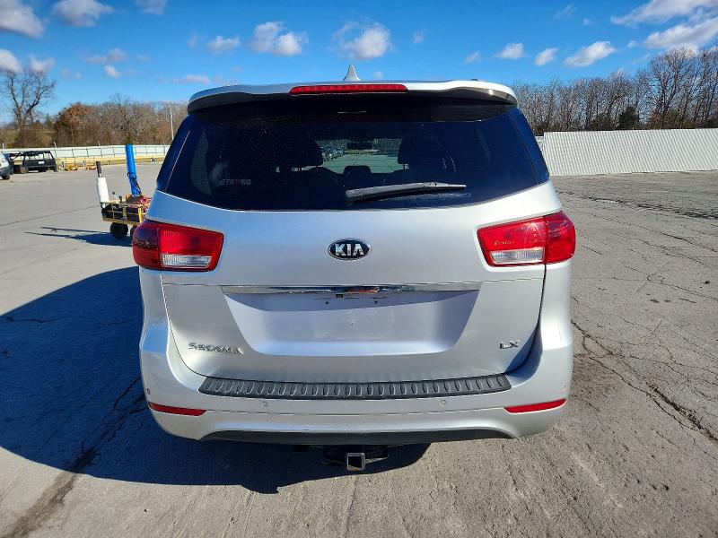 72941225 :رقم المزاد ، KNDMB5C18H6229483 vin ، 2017 Kia Sedona مزاد بيع
