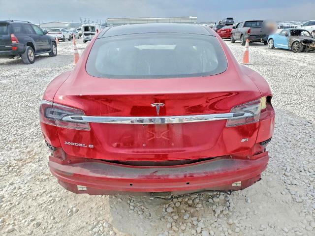 2014 Tesla Model S მანქანა იყიდება აუქციონზე, vin: 5YJSA1H16EFP52920, აუქციონის ნომერი: 99690405