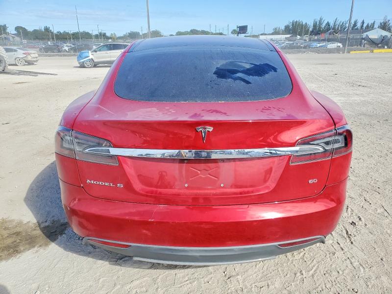 74892025 :رقم المزاد ، 5YJSA1CG6DFP20947 vin ، 2013 Tesla Model S مزاد بيع