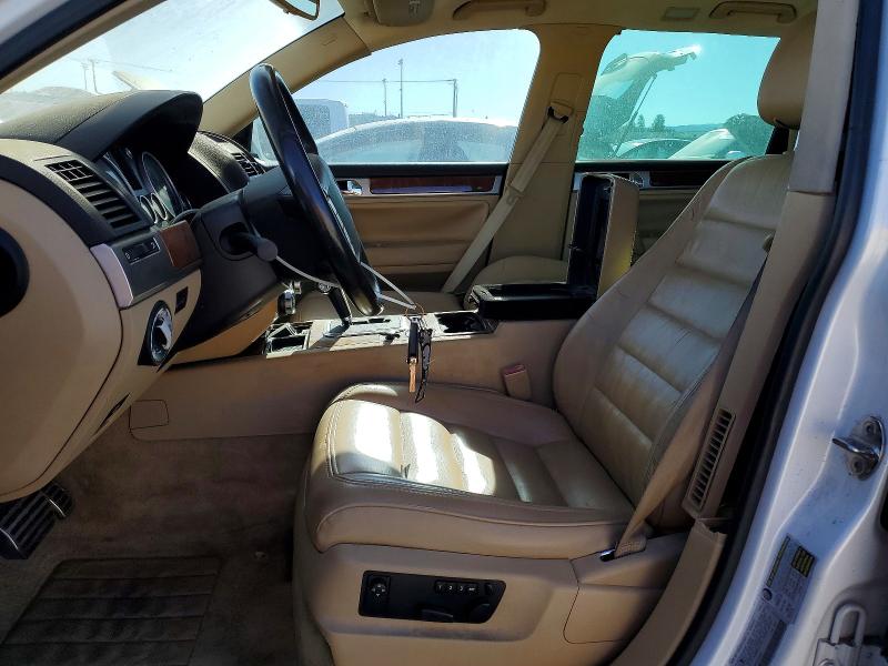 73346515 :رقم المزاد ، WVGCM77L84D040508 vin ، 2004 Volkswagen Touareg مزاد بيع